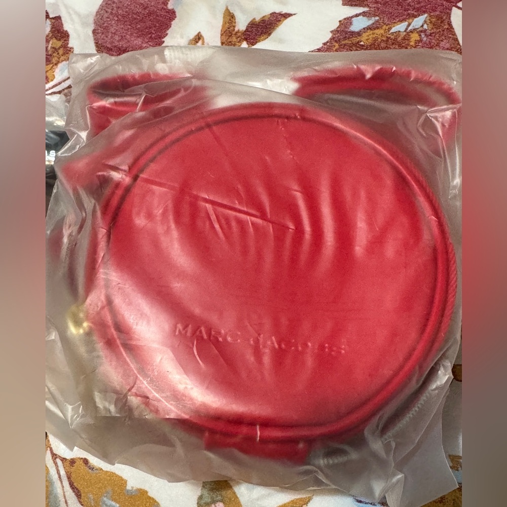 Marc Jacobs Red Crossbody with 7 pieces